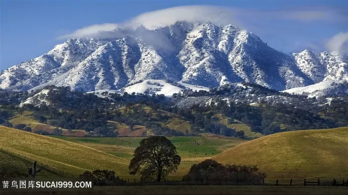 雪山美景壁纸