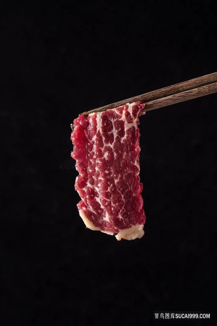 精美牛肉薄片微距摄影美食火锅配菜图片