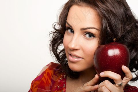 高清苹果美女图片下载