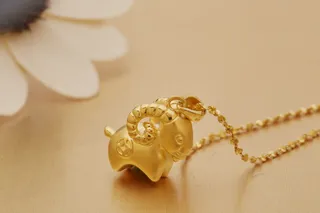 黄金项链首饰