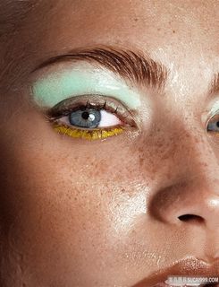 化妆品模特美容