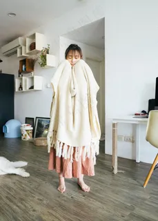 家居小女生图片 家居小女生图片