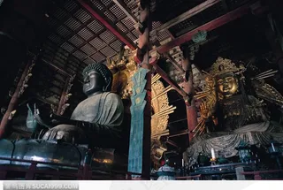 佛教信仰-古老的如来佛祖像