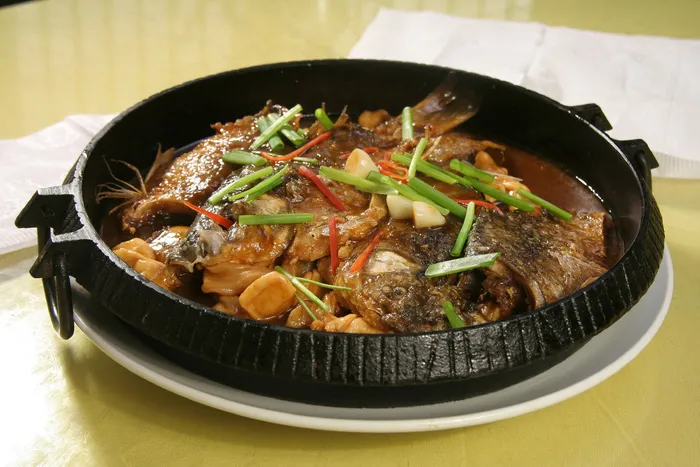 鲫鱼沾卷子-一品居