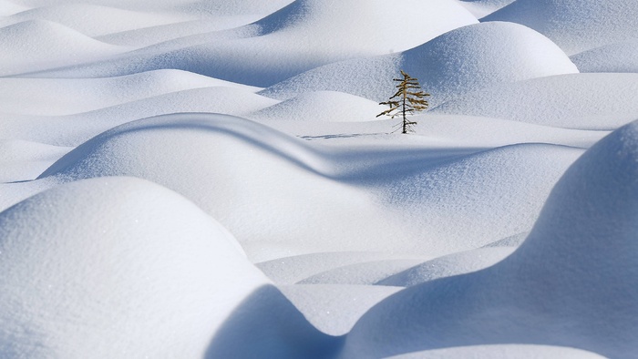 唯美高清雪山雪景