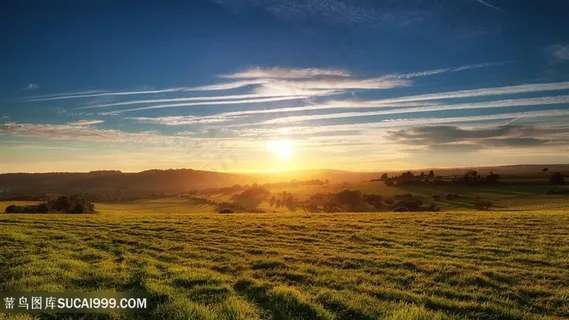 草地黄昏美景风景画壁纸 草地黄昏美景风景画壁纸