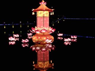 夜晚红灯笼美景