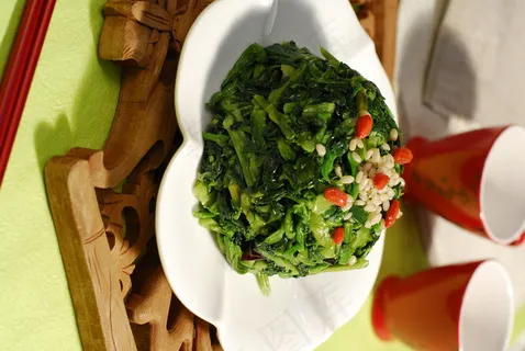 松仁万年青 松仁万年青