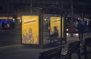 城市户外车站灯箱广告牌PSD分层样机模板