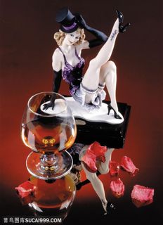 酒水布局-摩登女郎与美酒