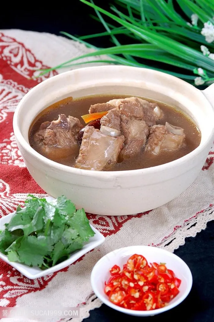 新加坡肉骨茶
