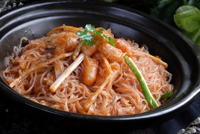 煲类火锅川菜特色菜虾仁粉丝煲