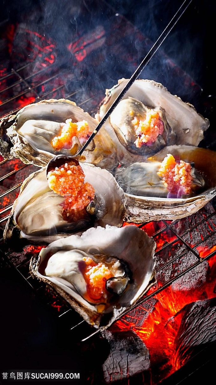 炭火烤蒜蓉生蚝