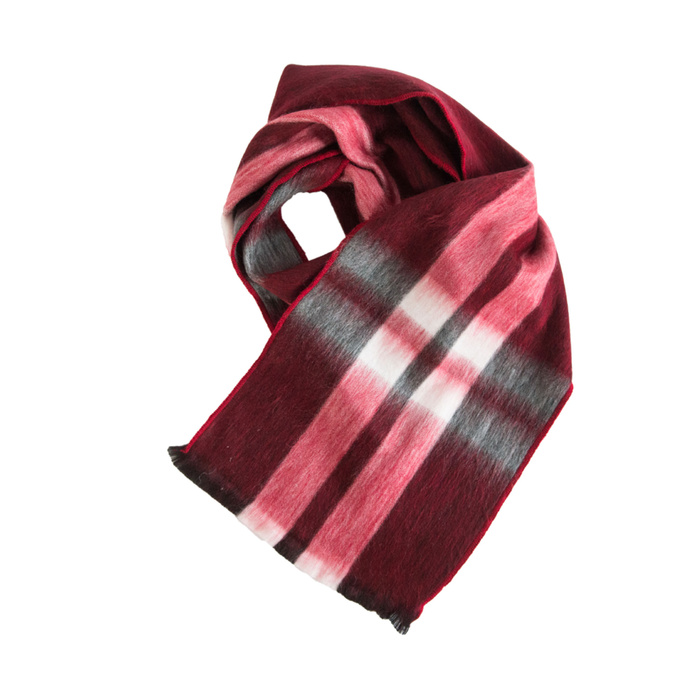 免抠围脖实物摄影图片