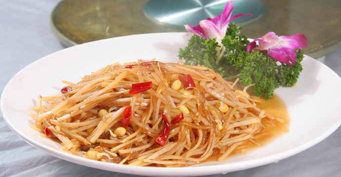 新派土豆丝  8元