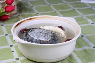 30 浓汤煲元鱼-百益城