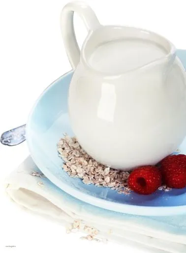 牛奶 PNG免抠(3882x5245)