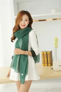 丝巾女模特写真