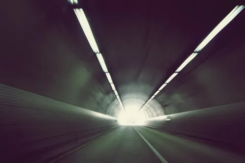公路隧道图片 公路隧道图片