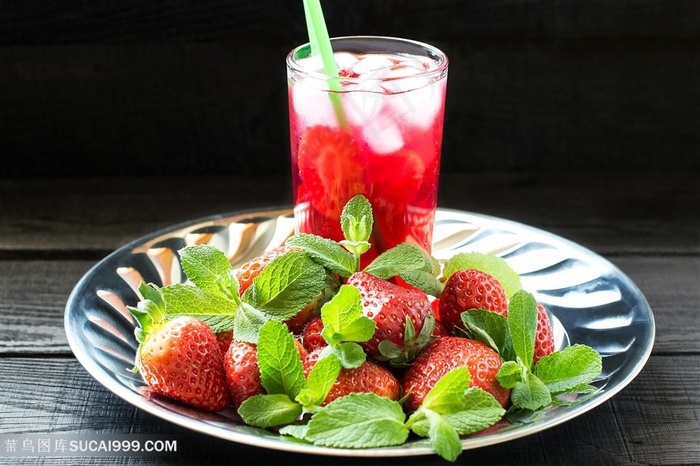 美味草莓汁高清