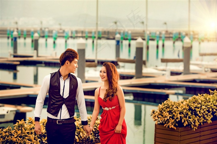 时尚恋人黄昏港口外拍样片