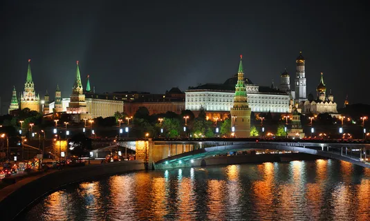 夜里的国外景色