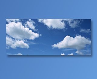 天空下的几朵白云