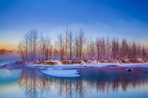 唯美冬季河畔树林风光风景图片