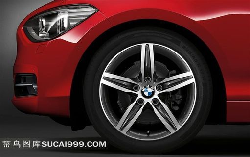 宝马轿车前轮高清素材