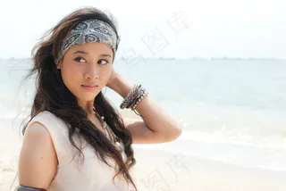 高清青春美女图片下载