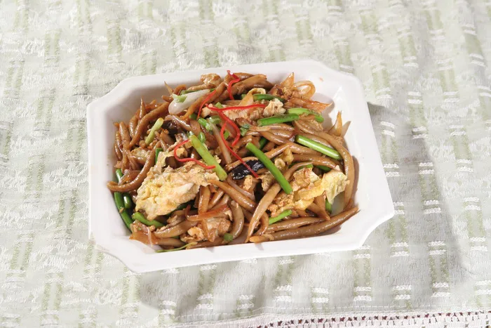 木须莜面鱼 16元