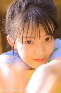 超清可爱的小美女特写图片 超清可爱的小美女特写图片
