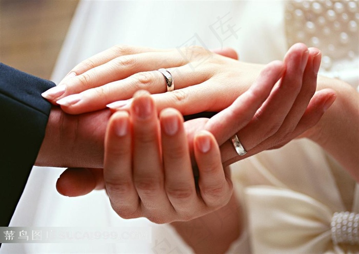 婚庆素材夫妻交换戒指摄影图