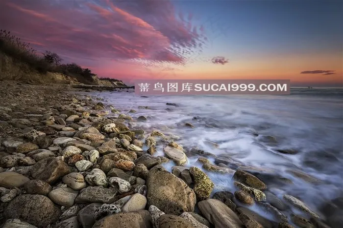 美丽的海边岩石景色摄影