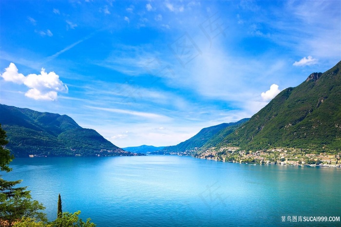 碧水蓝天风景图片