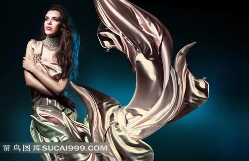 高清礼服美女图片 高清礼服美女图片