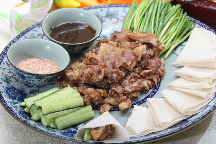 锅包肘子 26元