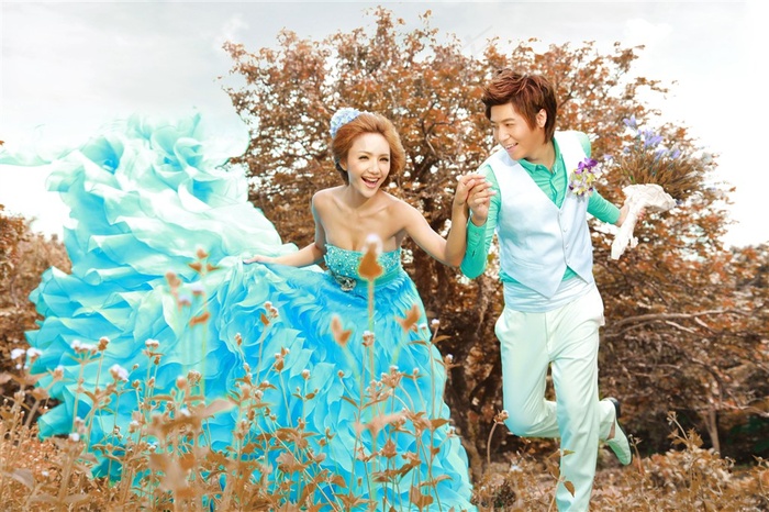 幸福恋人郊野婚纱外拍精美大图