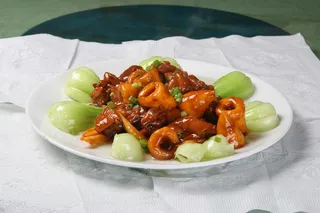 37 农家焖鸡块 范阳饺子海鲜城