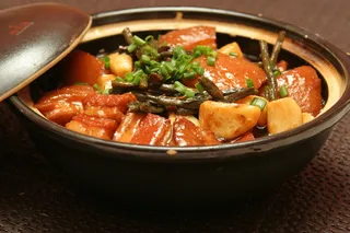 干豆角烧肉 32元