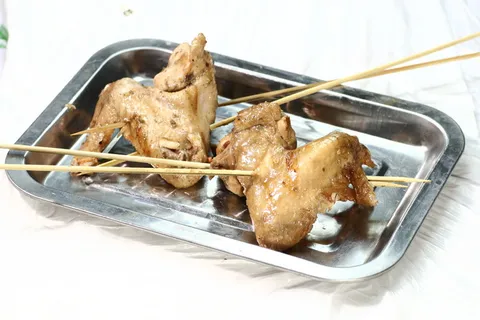 14烤鸡翅 *烧烤