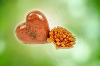 爱情石与鲜花图片