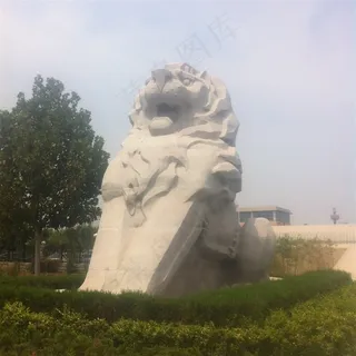 天士力门口的石狮子