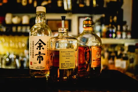 酒吧烈酒图片 酒吧烈酒图片