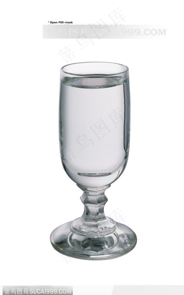 饮料特写-高脚杯中的酒水