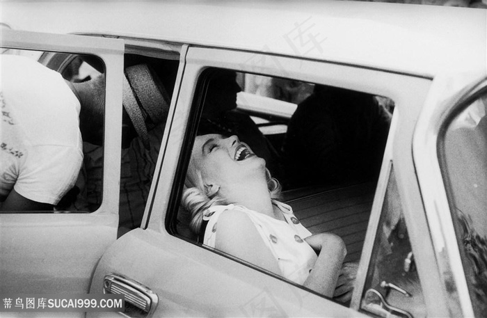 汽车黑白玛丽莲梦露装饰画