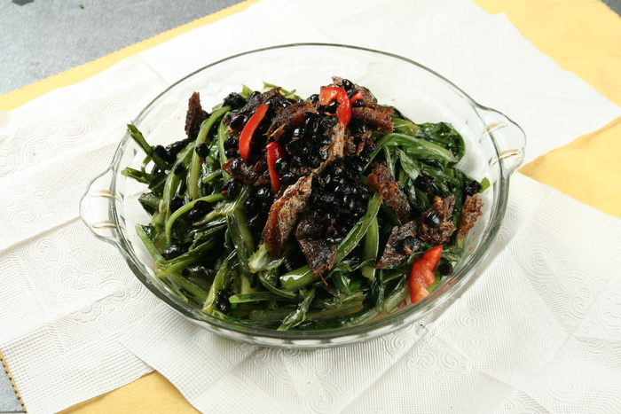 51豆豉鲮鱼油麦菜-乡村小镇