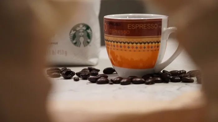 星巴克陶瓷咖啡杯图片