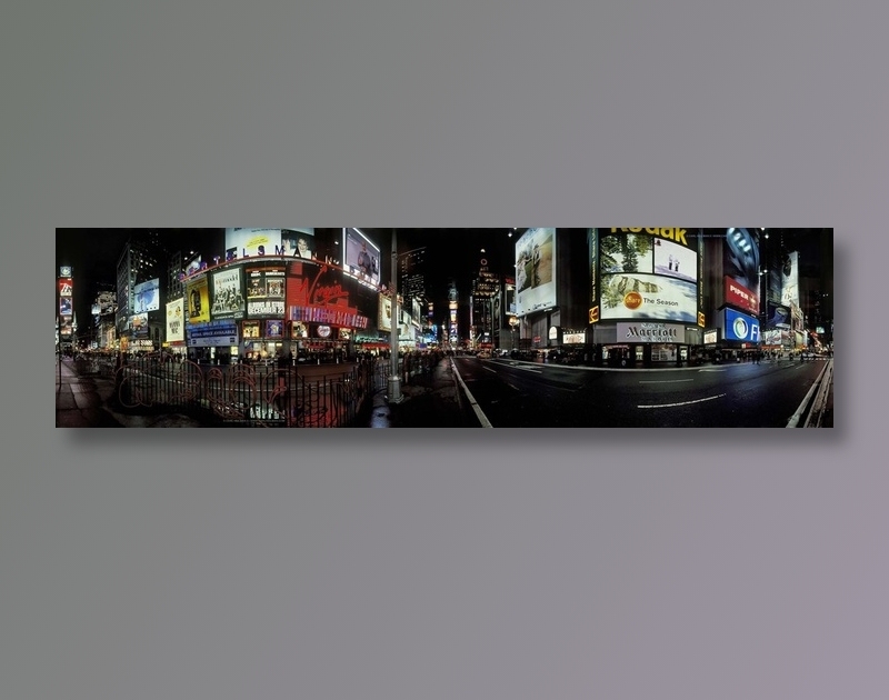 美国纽约时代广场的晚上