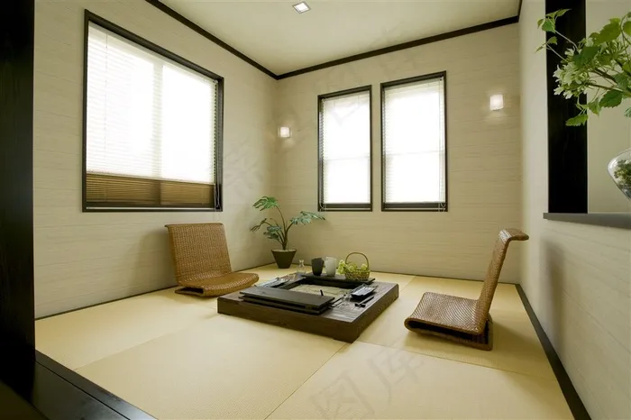 日本欧式二阶建房屋室内布局09